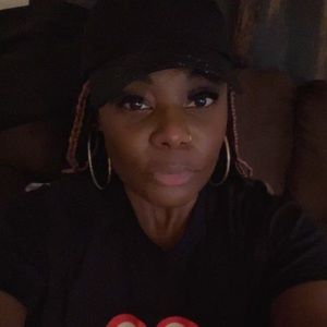 Meet your Posher, Joanna